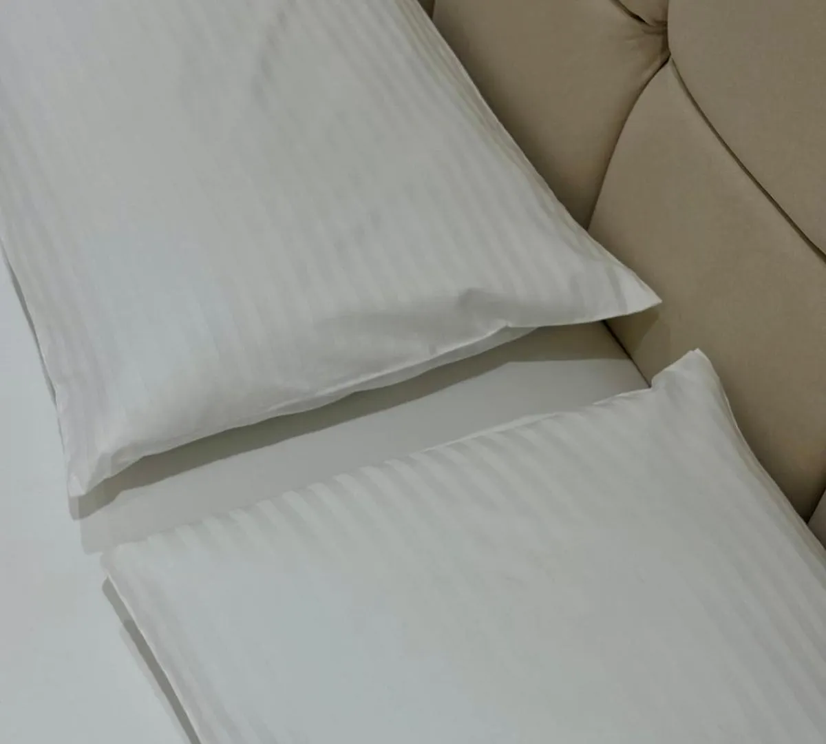 The Pebble Couch Apartment Tirana